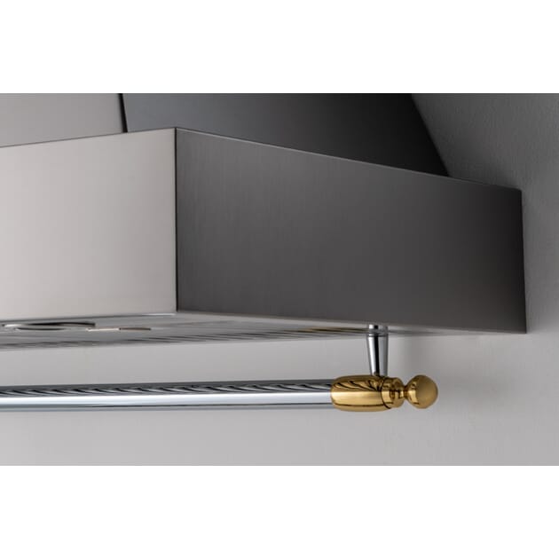 901592 dekorsett Bertazzoni Heritage knottet ventilator  etc gull.jpg